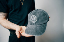 Lade das Bild in den Galerie-Viewer, BLACKOUT PROBLEMS - CAP (VINTAGE BLACK)
